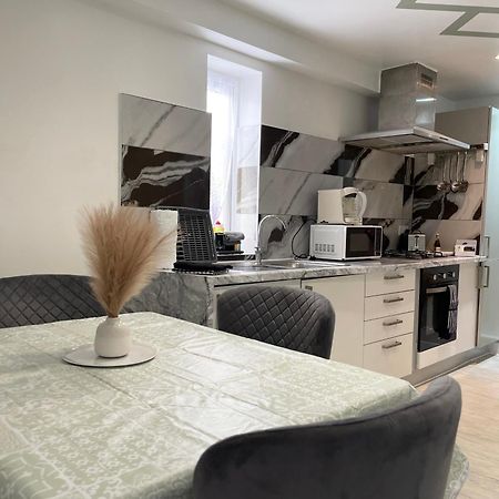 Stanton - Impeccable And Stylish 2 Bedroom 达格纳姆 外观 照片
